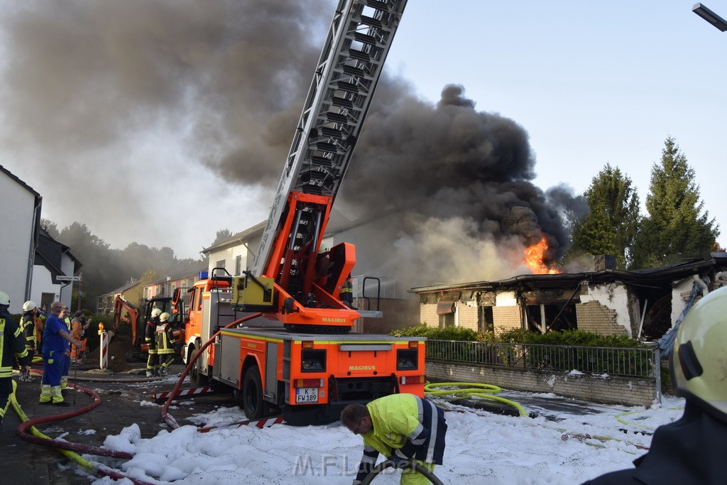 Feuer 2 Y Explo Koeln Hoehenhaus Scheuerhofstr P1296.JPG - Miklos Laubert